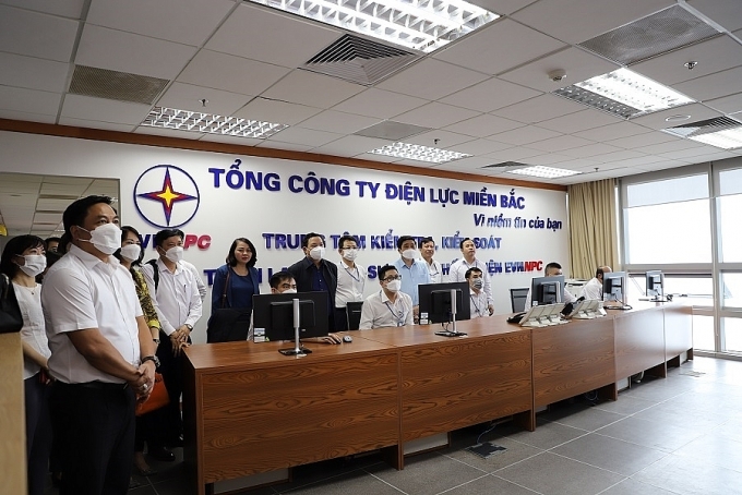 Yêu cầu người lao động tự đặt câu hỏi và trả lời về an toàn trước khi vào làm việc