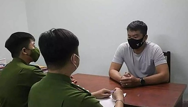 Có nên bổ sung quy định chống bạo hành cán bộ y tế trong Luật Khám chữa bệnh?