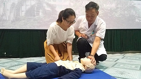 Những kỹ năng sơ cứu ban đầu cho trẻ bị đuối nước