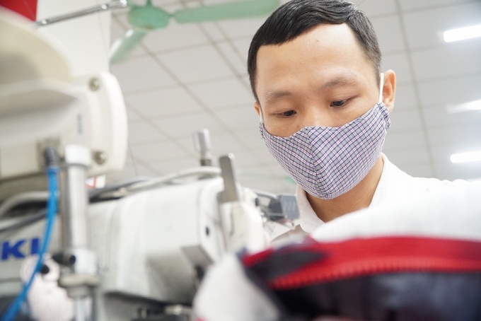 "Đau chết lặng vì tai nạn lao động, bố tôi vẫn nhận lỗi do mình chủ quan" "Đau chết lặng vì tai nạn lao động, bố tôi vẫn nhận lỗi do mình chủ quan"