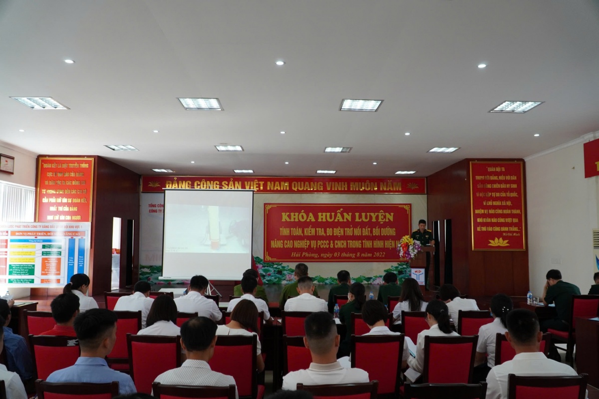 Phòng chống cháy nổ – Vấn đề sống còn trong công tác an toàn vệ sinh lao động tại Xăng dầu Quân đội KV1