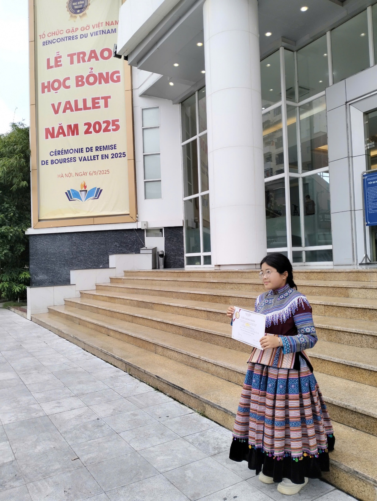 Học bổng Vallet 2025: Ươm mầm trí tuệ, chắp cánh khát vọng tuổi trẻ